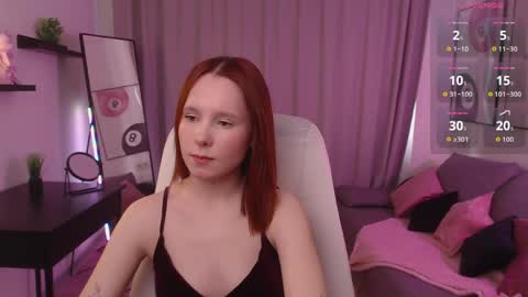 gretchen_mol online show from April 22, 8:00 am