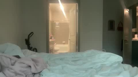 Snapshot of grrlgod chatting on December 28, 10:13 pm grrlgod online show from December 28, 10:13 pm