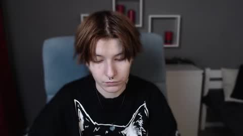 guitarandangell online show from December 3, 12:29 pm