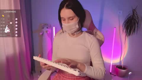   online show from September 17, 8:12 am