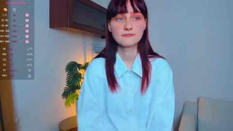 Chloe online show from September 26, 7:11 pm