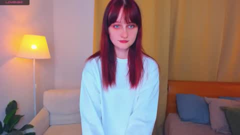 Chloe online show from October 17, 7:17 pm