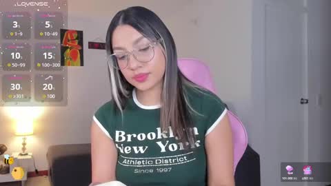 Paulina  online show from March 7, 7:08 am