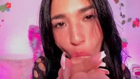 Hadid online show from September 19, 10:31 pm