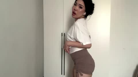 May online show from May 31, 1:06 pm
