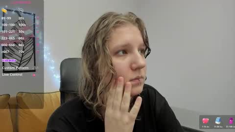 Hailey online show from February 11, 11:23 am