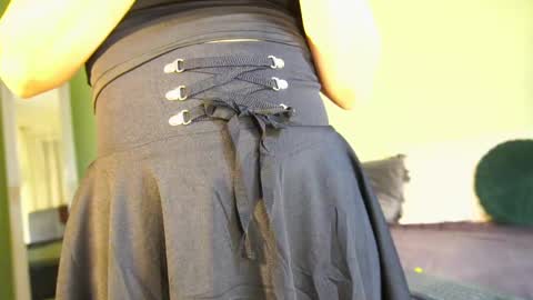 Hailey online show from February 25, 4:24 am