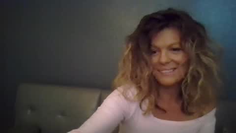 Hailey online show from October 29, 7:38 pm