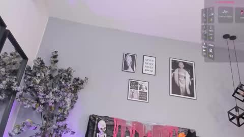 Hailey online show from October 17, 11:46 am