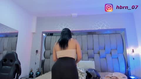 Snapshot of hailybairen chatting on February 22, 7:43 pm  Haily Bairen online show from February 22, 7:43 pm