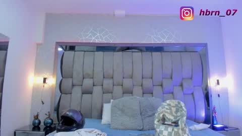 Snapshot of hailybairen chatting on February 12, 7:35 pm  Haily Bairen online show from February 12, 7:35 pm