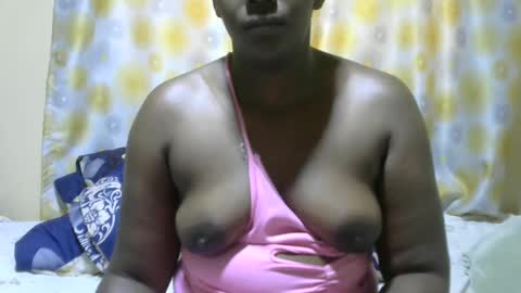 hairypussybigassy001 online show from February 21, 11:55 am