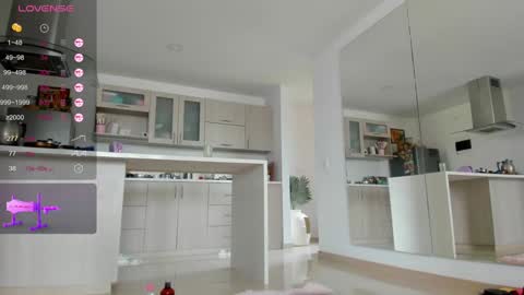 insta Laupalacio777Next stream 01th December online show from December 20, 2:49 pm