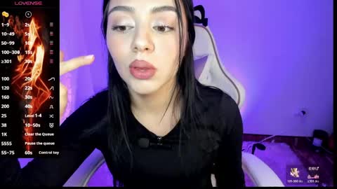 Hana Garcia online show from May 1, 12:25 am