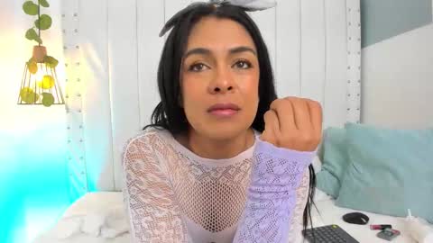 hanah_gray online show from March 7, 2:13 pm
