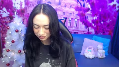 Hanaku  online show from December 9, 2:28 pm