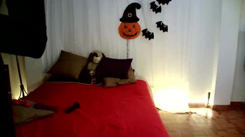 Hanna charming online show from October 11, 8:22 pm