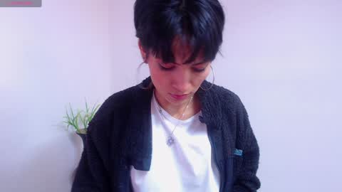 Sara online show from December 31, 2:03 pm