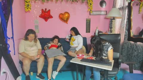 Hanna online show from March 28, 1:54 pm