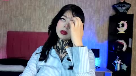 Hanna  online show from May 20, 12:46 pm