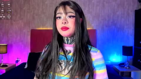 Hanna  online show from May 6, 1:48 pm