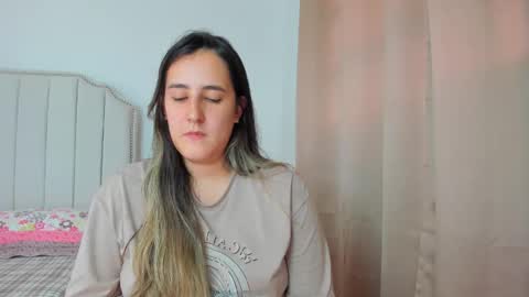 Hanna online show from January 8, 4:00 pm