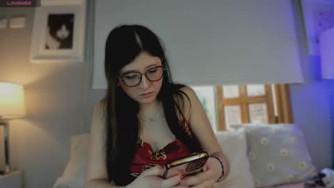 Hannaa online show from March 1, 7:37 pm