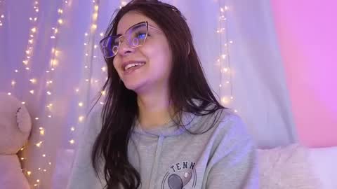 hannacruzsj online show from October 1, 11:20 pm