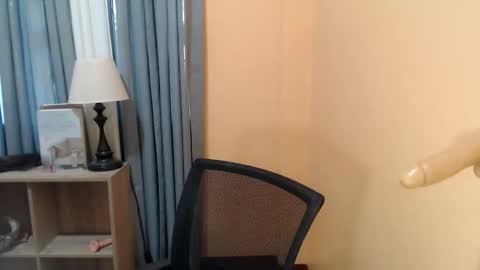 Riah online show from October 2, 2:38 am