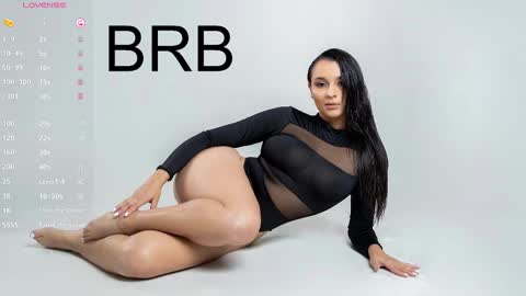 Hannah Williams online show from September 28, 12:39 am