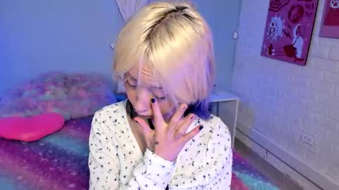 Hannah online show from November 10, 12:11 pm