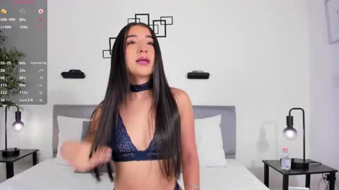 Hanna Os online show from March 31, 11:10 am