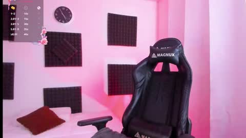 Hanna  online show from September 19, 9:58 pm