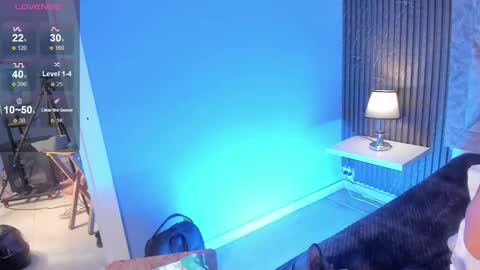 hannyk_ online show from March 24, 11:37 am