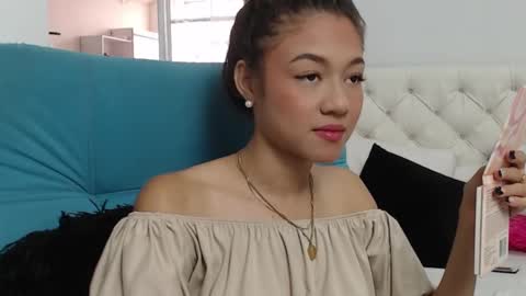 Anto online show from March 1, 3:05 pm