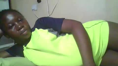 happy_dimple online show from November 30, 9:30 pm