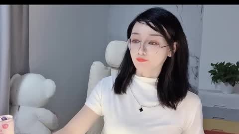 Daisy online show from March 3, 3:26 pm