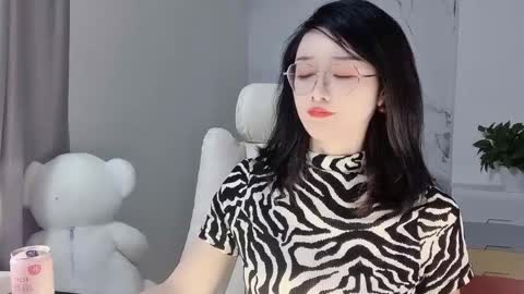 Daisy online show from March 1, 4:58 am