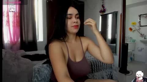 Natii  online show from February 12, 3:28 pm