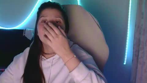 lady online show from February 7, 5:11 am