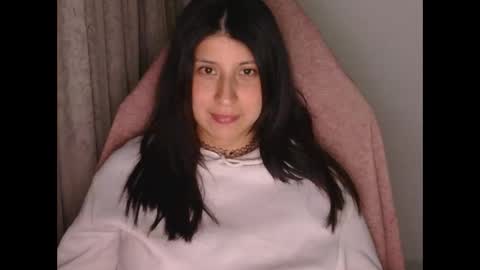 lady online show from May 16, 6:27 am