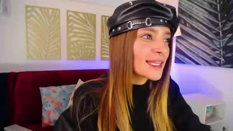 Nicole online show from February 25, 4:14 am