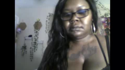 hawtchoc37 online show from October 19, 9:22 am