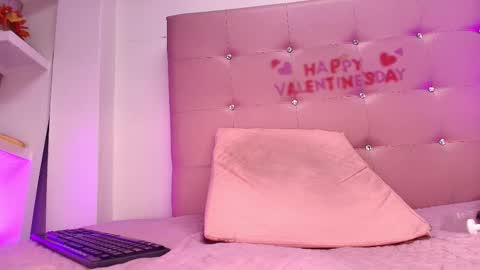 kataleya online show from February 15, 7:06 pm