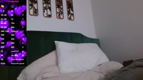 Hazel online show from February 16, 4:32 pm