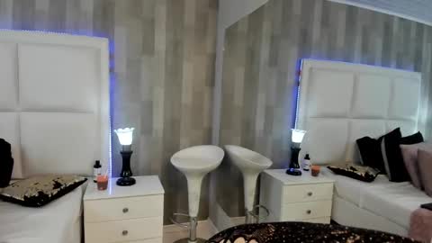 HazelMoret online show from February 13, 12:21 pm