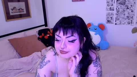 hazelspicee online show from January 7, 9:46 pm