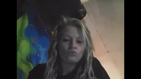 sexy ass wanting her coochie teased  boooooty ate  by bd online show from April 9, 2:22 pm