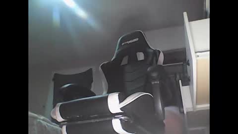 sexy ass wanting her coochie teased  boooooty ate  by bd online show from April 3, 3:59 am