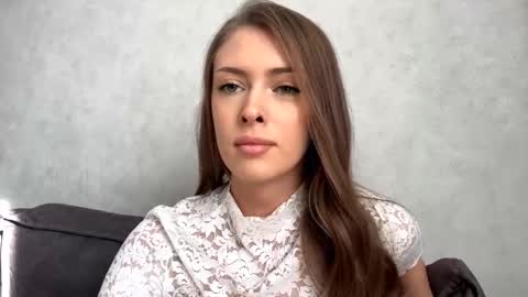 Snapshot of heart_petal chatting on October 17, 10:51 am Mona online show from October 17, 10:51 am